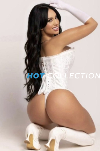 Brown hair london escort Roxie located in Marylebone picture 1