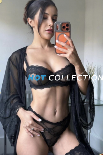 Brown  hair london escort Soledat located in Green Park picture 12