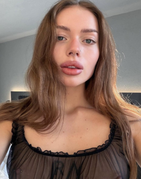 Brown hair london escort Tavria located in Maida Vale