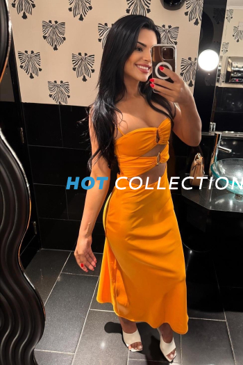 Brown  hair london escort Aivana located in Leicester Square picture 5