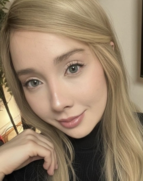 Blonde hair london escort Culpa located in Earls Court