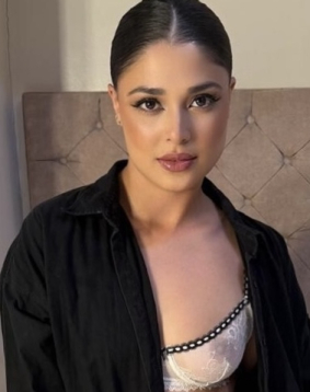 Brown hair london escort Foltene located in Edgware Road