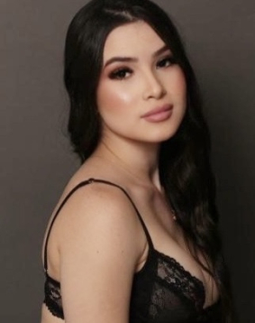 Brown hair london escort Nanny located in Earls Court