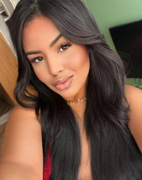 Brown  hair london escort Rexova located in Knightsbridge