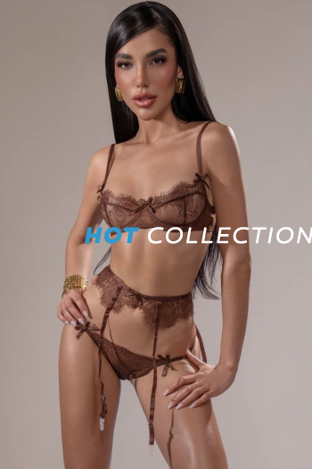 Brown  hair london escort Vega located in High Street Kensington picture 2