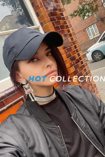 Brown  hair london escort Adjika located in Battersea picture 11