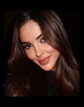 Brown hair london escort Danella located in High Street Kensington