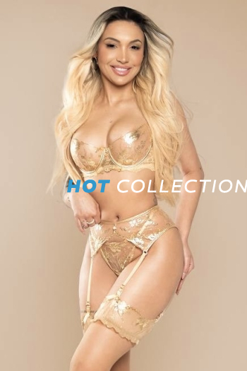 Blonde hair london escort Diadem located in Canary Wharf picture 0