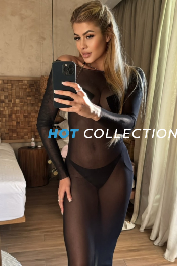 Blonde hair london escort Estelita located in Marylebone picture 10