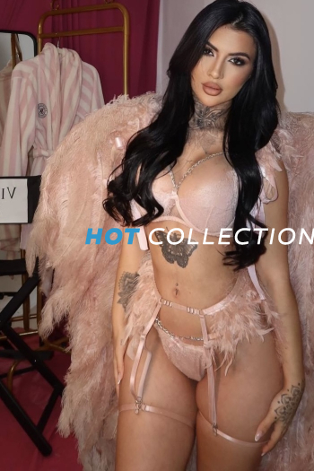 Brown hair london escort Lavatera located in Notting Hill Gate picture 4