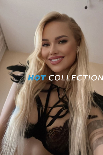Blonde hair london escort Adriana located in Earl's Court picture 1