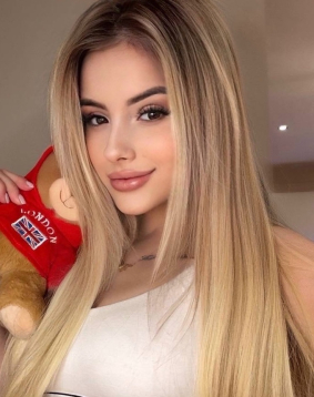 Billa - Brazilian London blonde escort