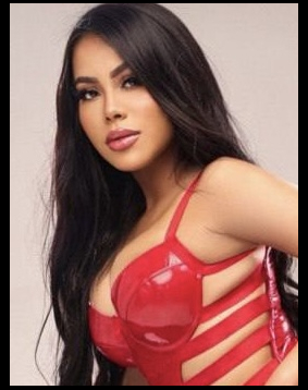 Brown hair london escort Livara located in South Kensington