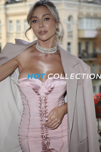 Blonde  hair london escort Mityana located in Battersea picture 3