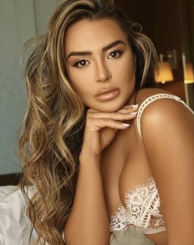 Light-brown  hair london escort Okeana located in Paddington