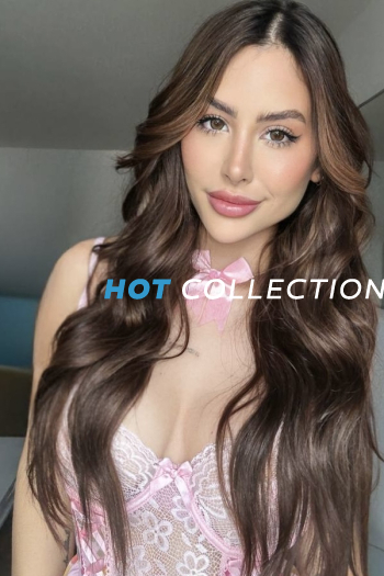 Brown  hair london escort Vandini located in Canary Wharf picture 12