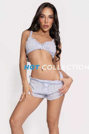 Brown  hair london escort Vega located in High Street Kensington picture 6