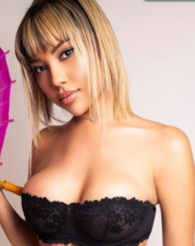 Blonde hair london escort Sukuna located in Edgware Road
