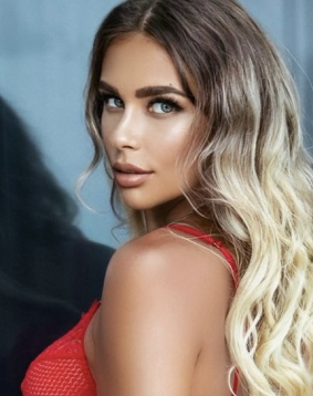 Blonde  hair london escort Svetlana located in Marylebone