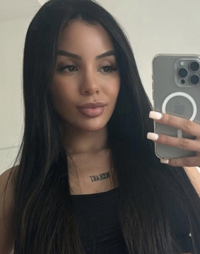 Brown  hair london escort Angelina located in Battersea