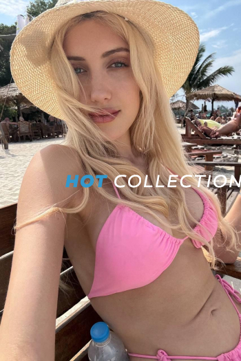 Blonde hair london escort Sundew located in St James Park picture 7