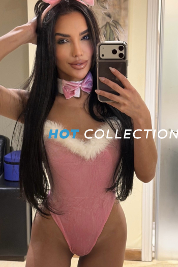 Brown  hair london escort Vega located in High Street Kensington picture 1