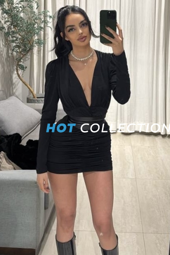Brown hair london escort Darcella located in Kensington picture 11