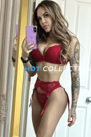 Blonde hair london escort Sansia located in Baker Street picture 6