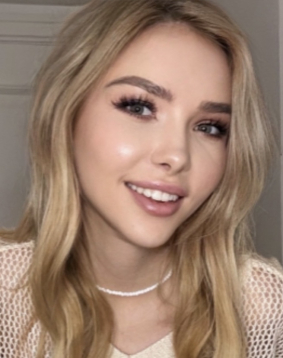 Gold hair london escort Star located in Paddington