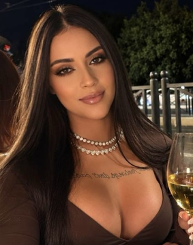 Brown hair london escort Terciera located in Goodge Street