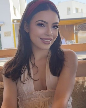 Brown hair london escort Jadore located in Gloucester Road