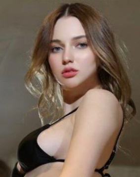 Brown  hair london escort Softy located in Victoria