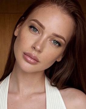 Red hair london escort Stellary located in Earls Court