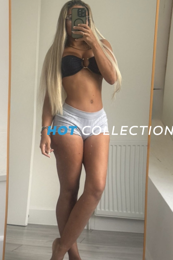 Blonde hair london escort Zanotti located in Kensington Olympia picture 6