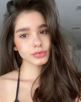 Brown hair london escort Bounty located in Marylebone