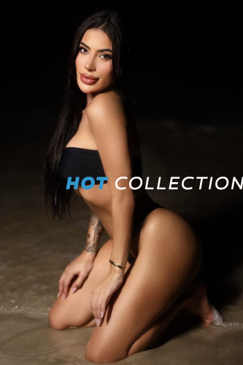 Brown  hair london escort Consuela located in Earls Court picture 0