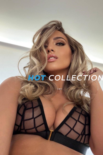 Blonde hair london escort Faida located in Sloane Square picture 6