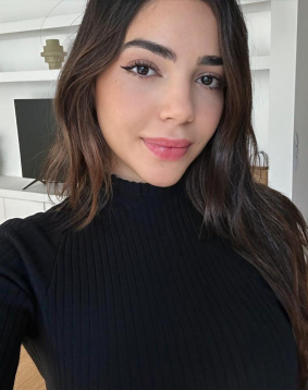 Brown  hair london escort Keandra located in Earls Court