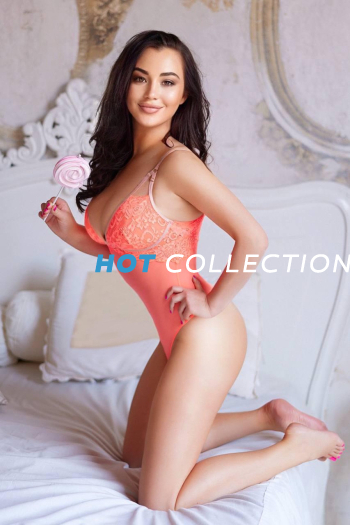 Brown  hair london escort Osana located in Edgware Road picture 2