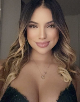 Blonde hair london escort Sonetta located in Royal Oak