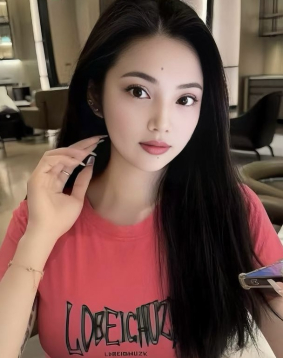 Brown hair london escort Suki located in Bond Street