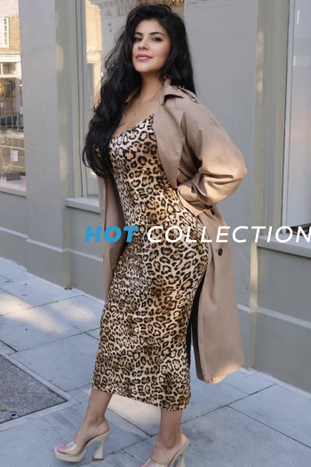 Brown  hair london escort Essenya located in Battersea picture 4