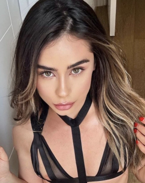 Light-brown hair london escort Mizar located in West Kensington